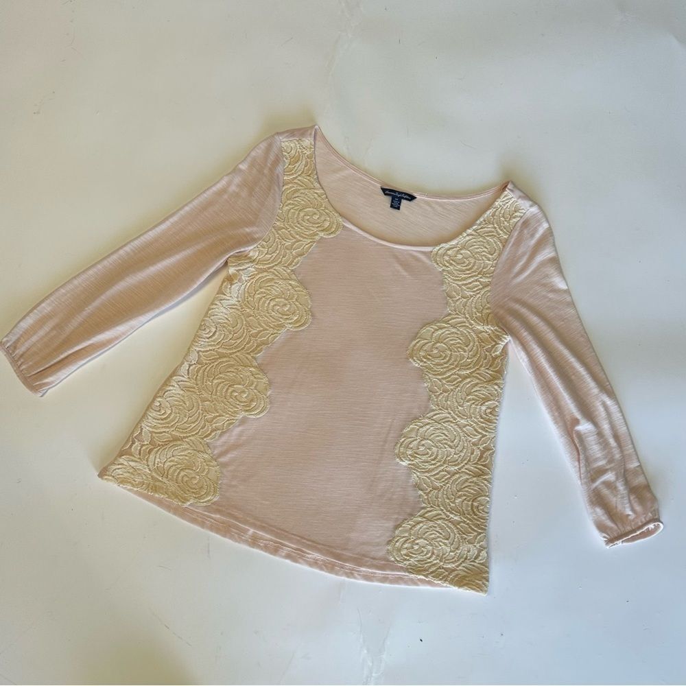 American Eagle Blush Pink Embroidered Top, Size Small 🌸
